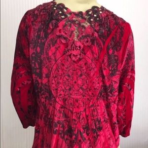 Unity World Wear2X Red Black Velour Crochet Lace